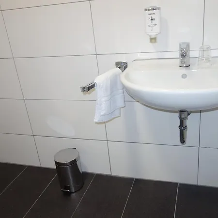 Hotel Budget 2*