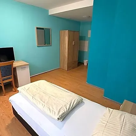 Budget Otel 2*