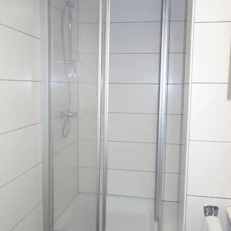 酒店 路德维希港经济型酒店 2*